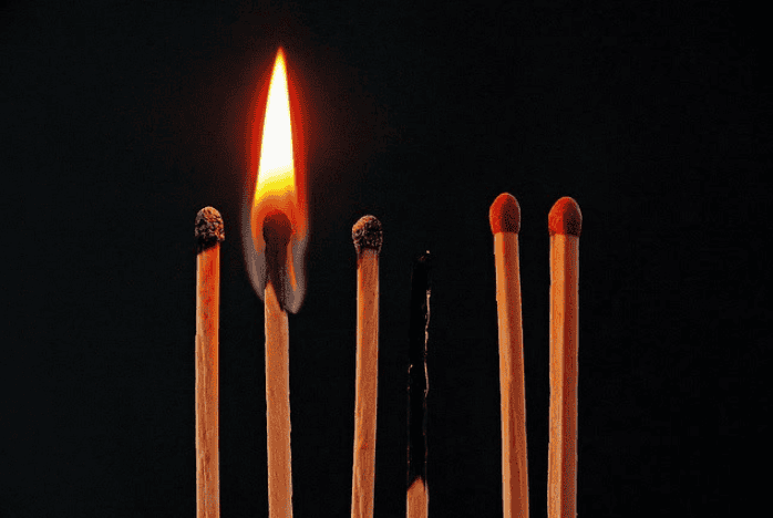 Lire la suite à propos de l’article Je suis en burn-out : qu’est-ce qui m’arrive ? Comprendre l’épuisement professionnel